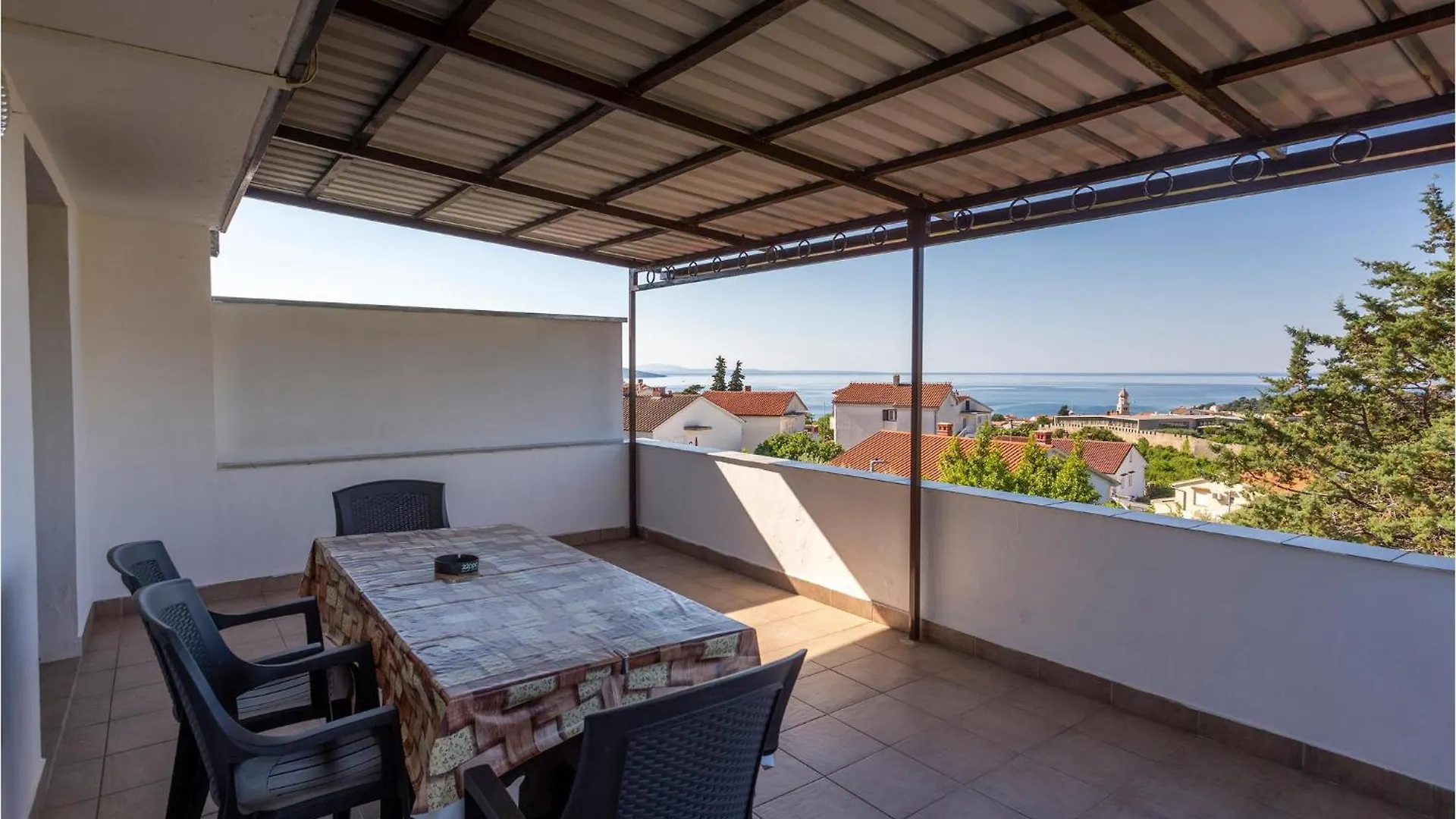 2 Bedroom Awesome Apartment In Krk Krk Town