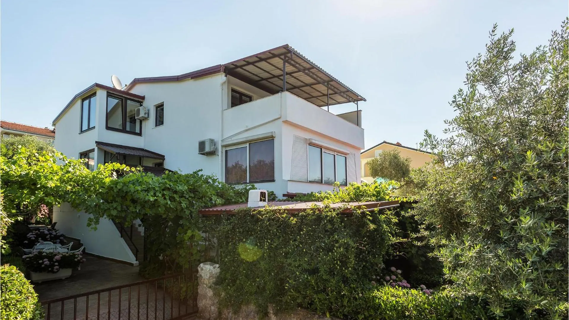 2 Bedroom Awesome Apartment In Krk Krk Town